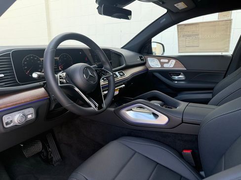 New 2026 Mercedes-Benz GLE 450 4MATIC Coupe image 4