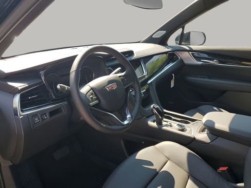 New 2025 Cadillac XT6 Premium Luxury w/ LPO, Floor Liner Package image 32