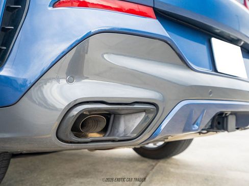 Used 2022 BMW X6 xDrive40i w/ M Sport Package image 47