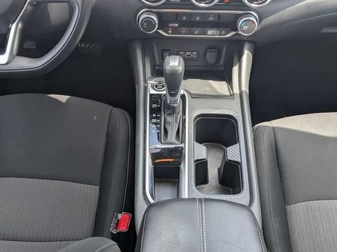 Used 2025 Nissan Sentra SV FWD image 19