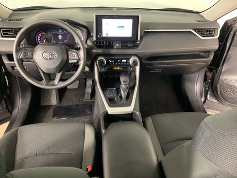 Used 2024 Toyota RAV4 LE image 33