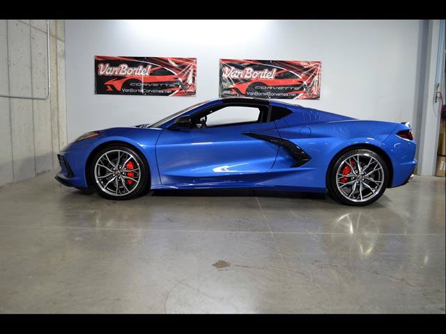 Used 2023 Chevrolet Corvette Stingray Preferred Cpe w/ Body-Color Dual Roof Package RWD image 25