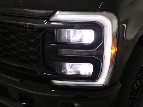 New 2026 Ford F250 XLT w/ XLT Premium Package image 57