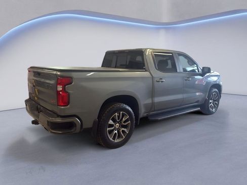 Used 2019 Chevrolet Silverado 1500 RST image 6