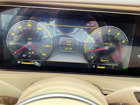 Used 2019 Mercedes-Benz S 560 4MATIC Sedan image 37