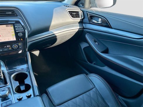 Used 2023 Nissan Maxima Platinum w/ Sport Mat Group image 24