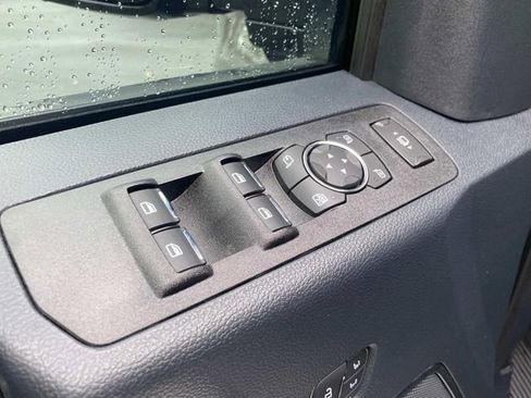Used 2022 Ford F350 Lariat w/ Lariat Ultimate Package AWD/4WD image 13