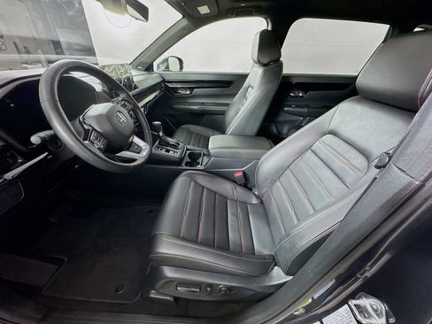 Used 2024 Honda CR-V Sport Touring image 9