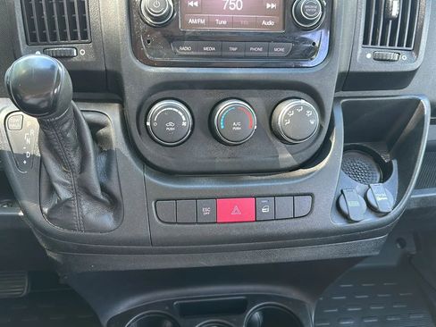 Used 2020 RAM ProMaster 1500 FWD image 21
