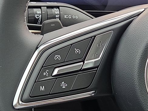 New 2025 Buick Envision Sport Touring image 21