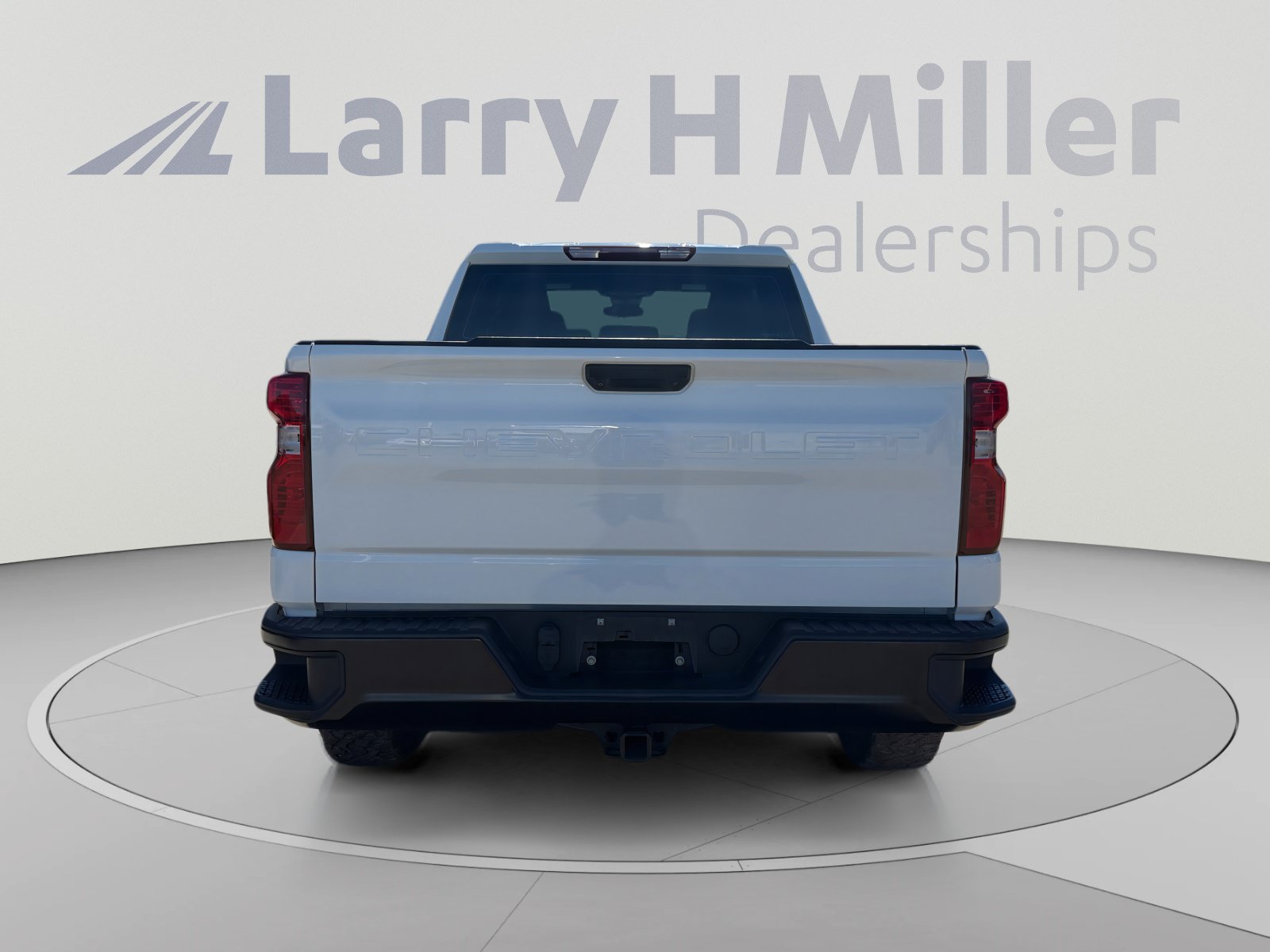 Used 2022 Chevrolet Silverado 1500 W/T w/ Trailering Package RWD image 4