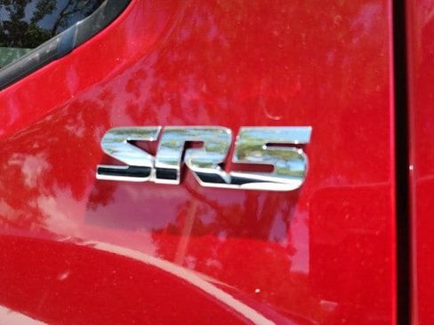 Used 2023 Toyota Tacoma SR5 w/ Technology Package image 6