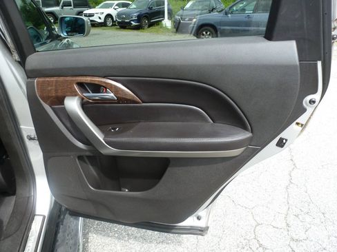 Used 2011 Acura MDX w/ Technology & Entertainment AWD/4WD image 34