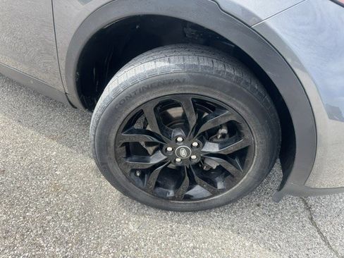 Used 2018 Land Rover Discovery Sport HSE AWD/4WD image 41