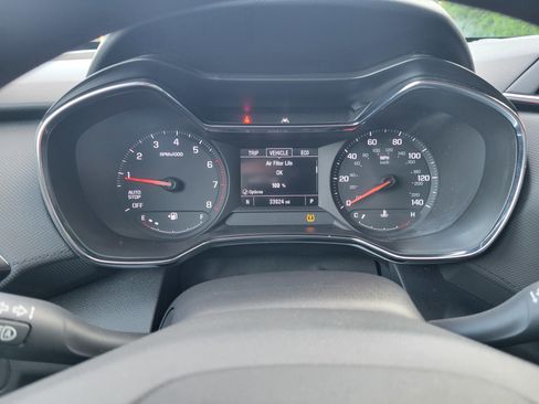 Certified 2022 Chevrolet TrailBlazer LT w/ Confidence II Package FWD image 17