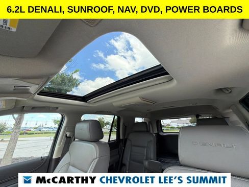 Used 2018 GMC Yukon Denali w/ Denali Ultimate Package AWD/4WD image 6