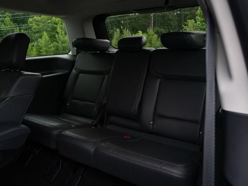 Used 2025 Ford Expedition Active AWD/4WD image 20
