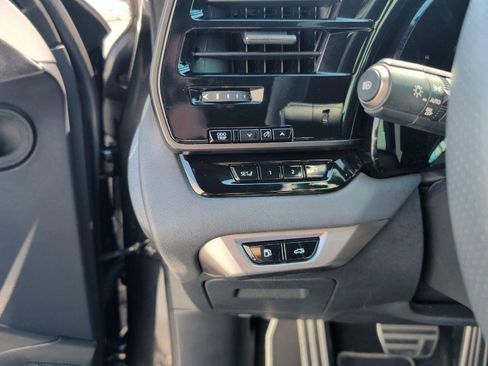 Used 2023 Lexus RX 350 F Sport w/ Cold Area Package AWD/4WD image 17