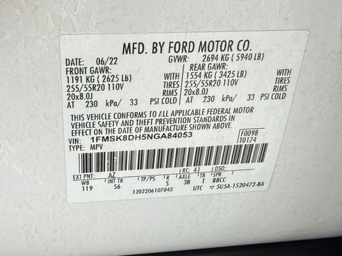 Used 2022 Ford Explorer XLT w/ Equipment Group 202A AWD/4WD image 26