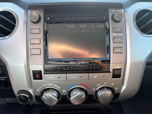 Used 2018 Toyota Tundra SR5 image 33