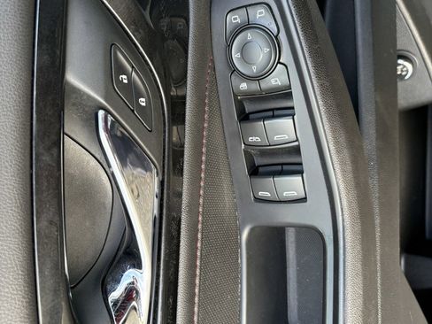Used 2022 Chevrolet Traverse RS AWD/4WD image 12