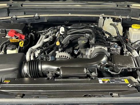 Used 2022 Jeep Gladiator Sport AWD/4WD image 49