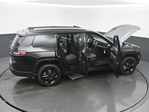 New 2025 Jeep Grand Cherokee L Limited image 66