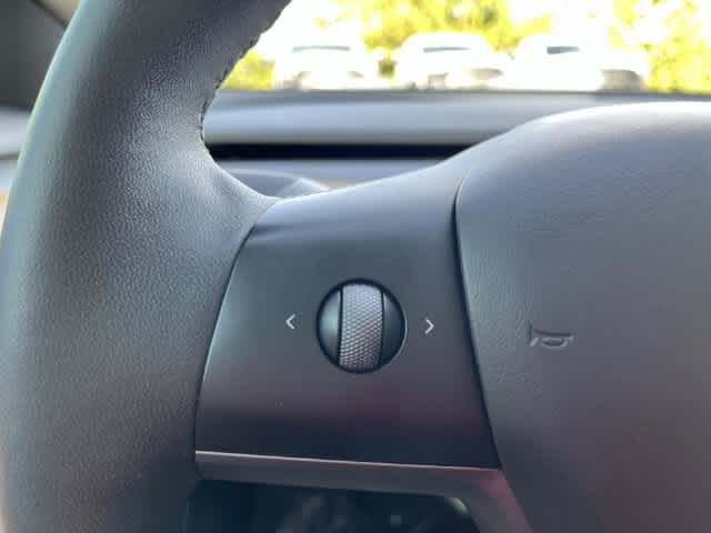Used 2023 Tesla Model 3 Standard Range RWD image 21