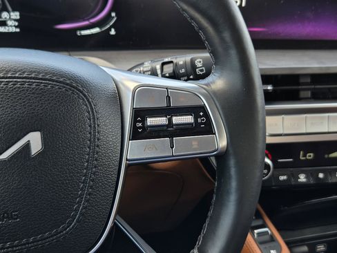 Used 2025 Kia Telluride EX X-Line AWD/4WD image 19
