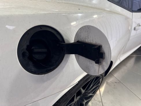 Used 2014 Chevrolet Camaro LS RWD image 13