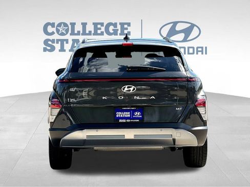 Used 2024 Hyundai Kona Limited FWD image 9