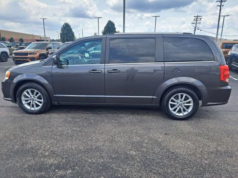 Used 2019 Dodge Grand Caravan SXT FWD image 7