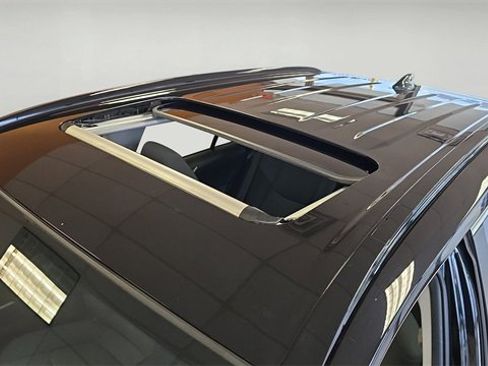 Used 2023 Toyota RAV4 XLE image 28