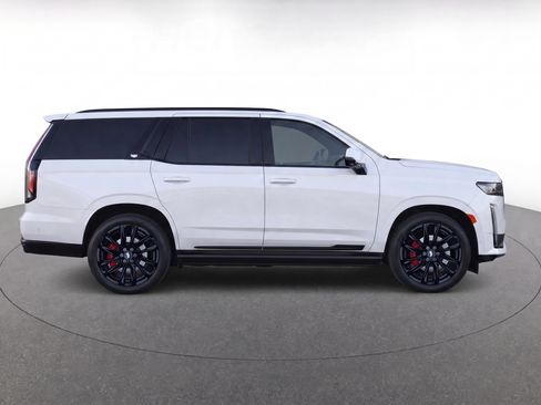 Used 2023 Cadillac Escalade Sport w/ LPO, ONYX Package AWD/4WD image 8