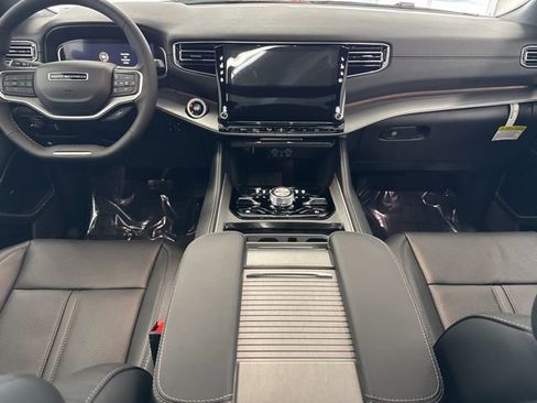 New 2026 Jeep Grand Wagoneer 4WD image 37