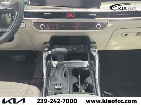 New 2026 Kia Sorento S FWD image 18