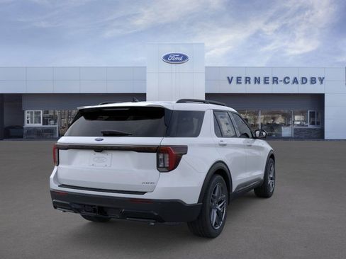 New 2026 Ford Explorer ST-Line w/ ST-Line Street Pack image 8