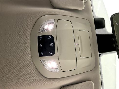 Used 2017 Chrysler Pacifica Touring-L FWD image 36