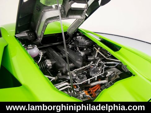Used 2024 Lamborghini Revuelto AWD/4WD image 57