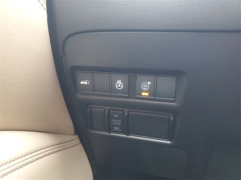 Used 2021 Nissan Armada Platinum w/ Captain's Chairs Package image 30