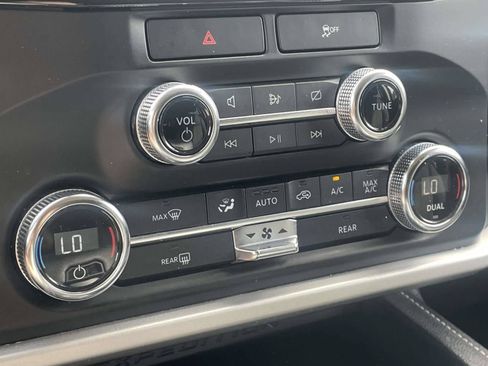 Used 2022 Ford Expedition XLT RWD image 20