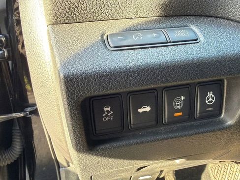 Used 2015 Nissan Altima 2.5 SL w/ Technology Package image 17