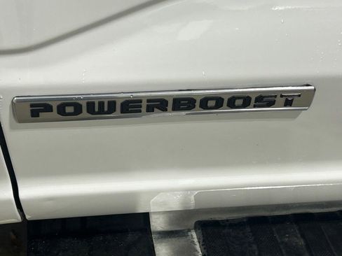 Used 2024 Ford F150 XLT w/ Mobile Office Package image 18