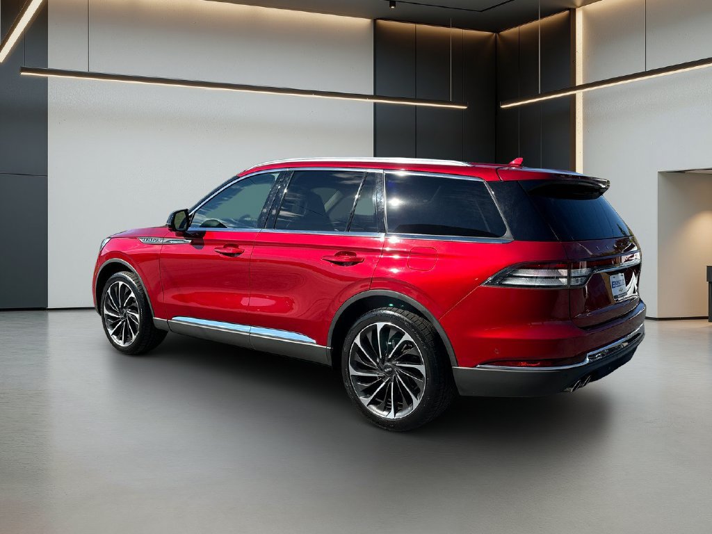 Used 2020 Lincoln Aviator Reserve w/ Equipment Group 202A AWD/4WD image 3