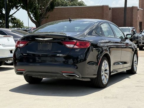 Used 2015 Chrysler 200 S w/ Navigation & Sound Group I AWD/4WD image 4