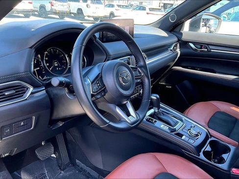 Certified 2024 MAZDA CX-5 Carbon Edition image 9