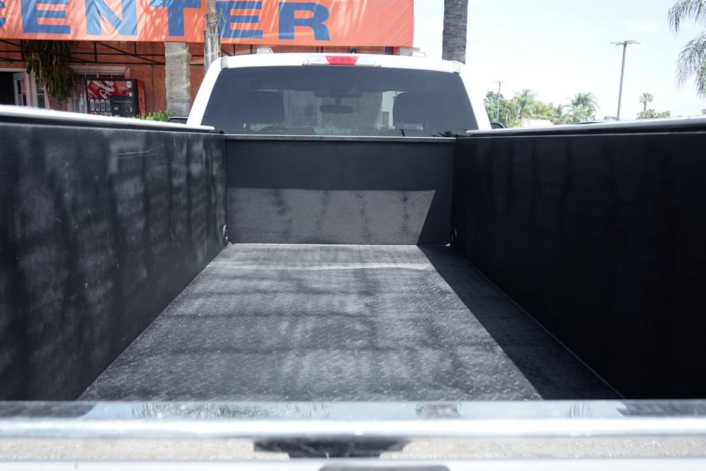 Used 2022 Ford F250 XL w/ Power Equipment Group RWD image 9
