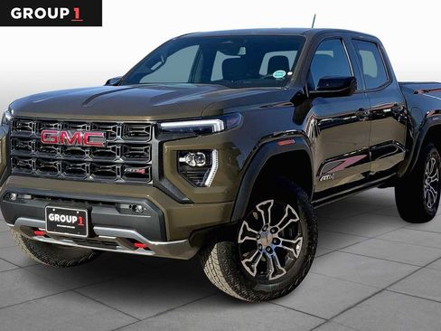 Used 2024 GMC Canyon AT4 image 1