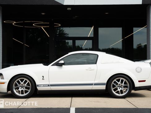 Used 2008 Ford Mustang Shelby GT500 RWD image 8