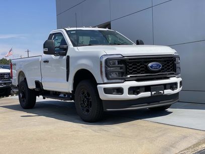 New 2026 Ford F350 4x4 Regular Cab Super Duty